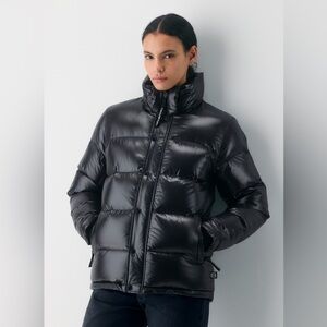 Aritzia TNA Super Puff